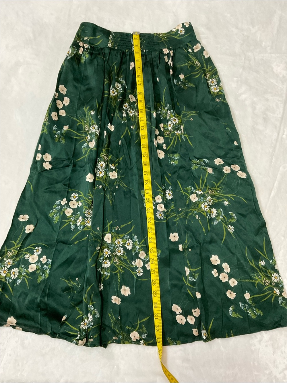 Reformation Silk Carrie Floral 2 Piece Set - Picture 7 of 16